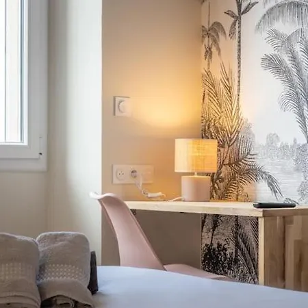 Appartement Brp Center, Floor Luxurious Ii, 4 Bedrooms+3 Bathrooms *